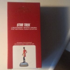 Classic Hallmark Red Star Trek Lieutenant Nyota Uhura Ornament